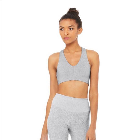 alo yoga base bra